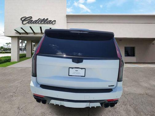 Crystal White Tricoat 2023 Cadillac Escalade V-Series