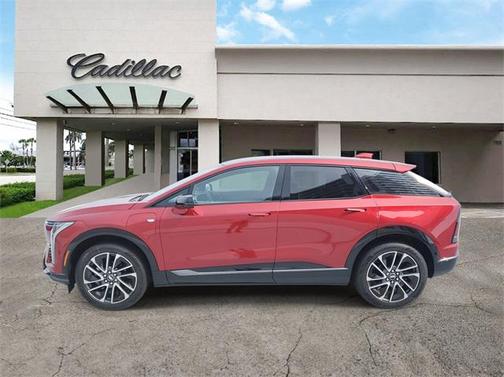 2025 Cadillac OPTIQ Sport 1 AWD