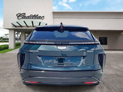 Emerald Lake Metallic 2024 Cadillac LYRIQ Sport