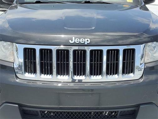 2011 Jeep Grand Cherokee Laredo