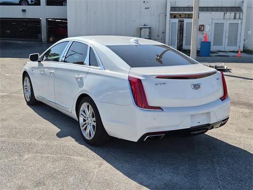2018 Cadillac XTS Luxury