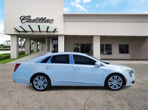 2018 Cadillac XTS Luxury