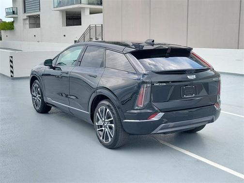 2025 Cadillac OPTIQ Sport 1 AWD
