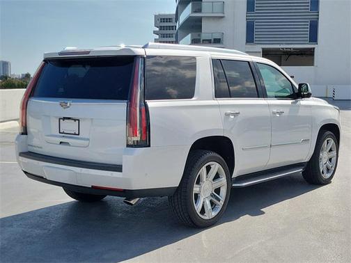 2020 Cadillac Escalade Luxury