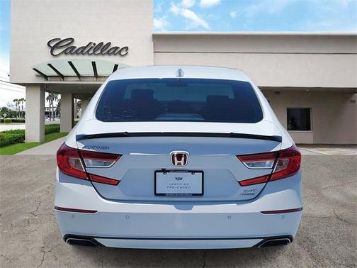 2021 Honda Accord Touring 2.0T