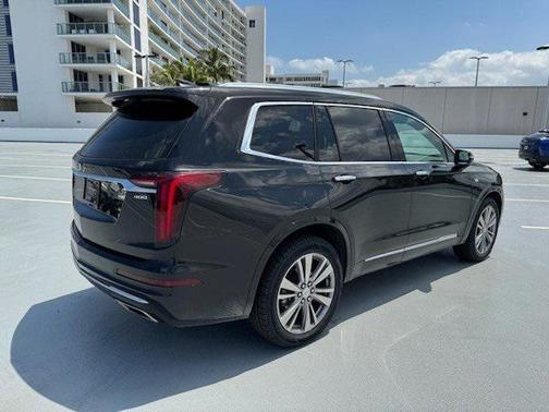 2024 Cadillac XT6 Premium Luxury FWD