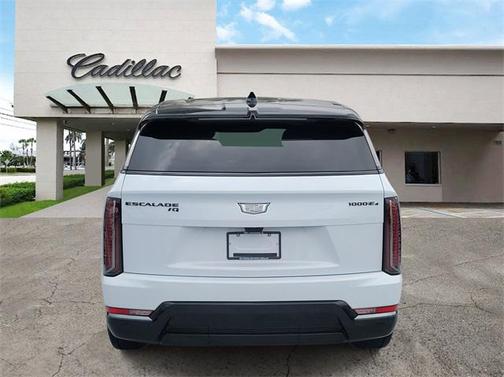 2026 Cadillac Escalade IQ Sport