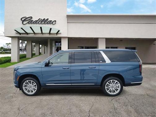 2026 Cadillac Escalade ESV Luxury