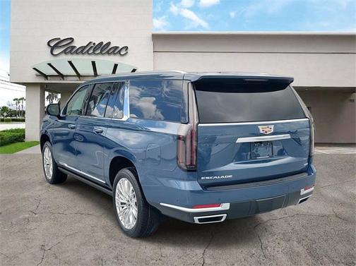 2026 Cadillac Escalade ESV Luxury