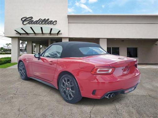 2017 FIAT 124 Spider Base