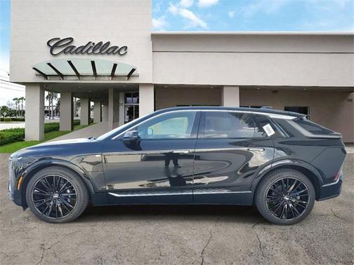 2025 Cadillac LYRIQ Luxury