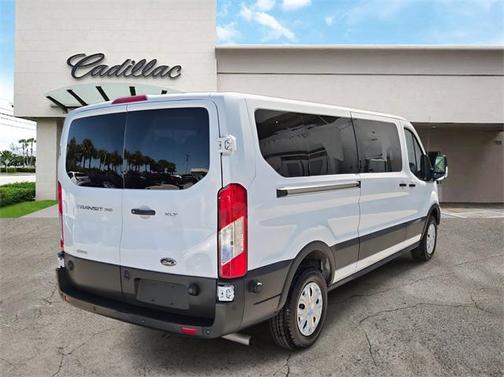 2024 Ford Transit-350 XLT