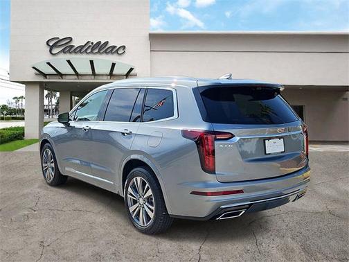 2025 Cadillac XT6 Premium Luxury FWD