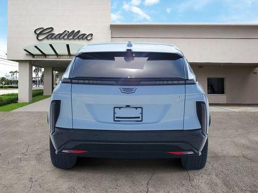 Vibrant White Tricoat 2026 Cadillac LYRIQ Sport