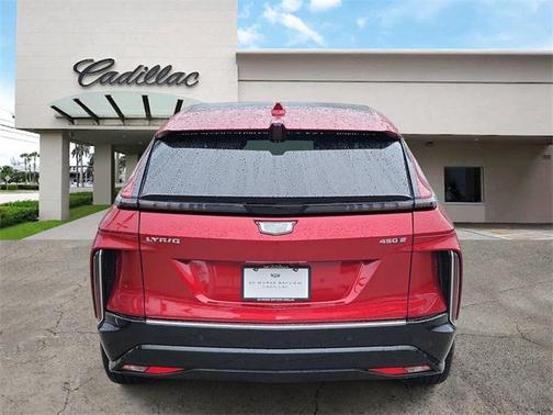 2025 Cadillac LYRIQ Luxury