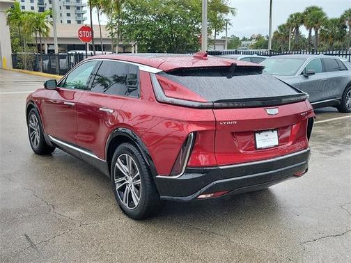 2025 Cadillac LYRIQ Luxury w/1SC