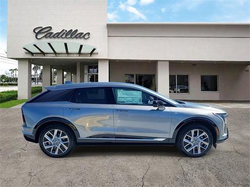 2026 Cadillac OPTIQ Luxury