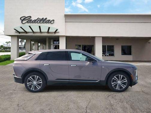 Celestial Metallic 2026 Cadillac LYRIQ Luxury