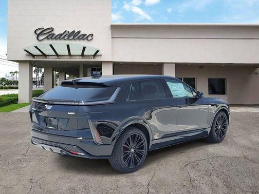 2026 Cadillac LYRIQ V Premium