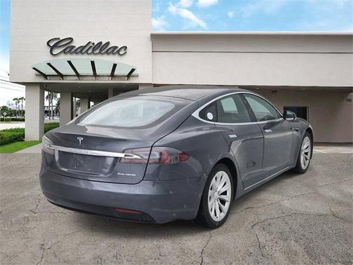 2019 Tesla Model S 