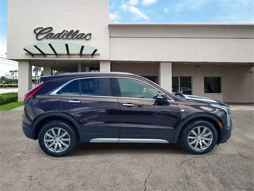 2021 Cadillac XT4 Premium Luxury