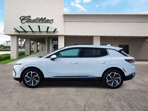 Summit White 2025 Chevrolet Equinox EV LT