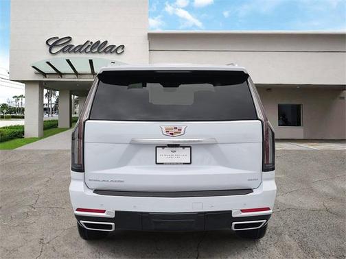 2026 Cadillac Escalade Luxury