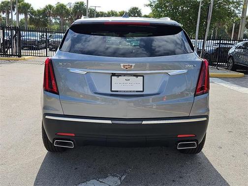 2025 Cadillac XT5 Luxury