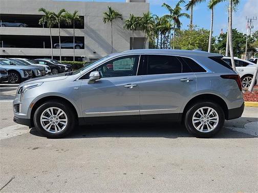 2025 Cadillac XT5 Luxury