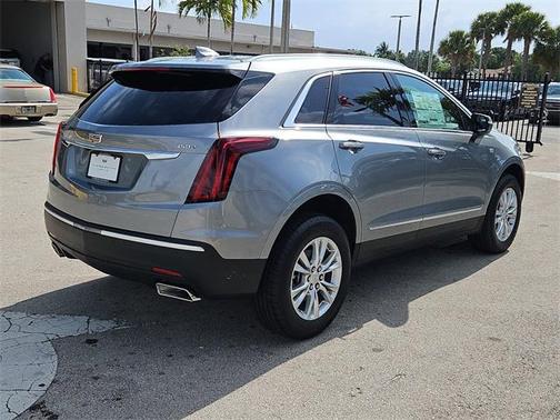 2025 Cadillac XT5 Luxury
