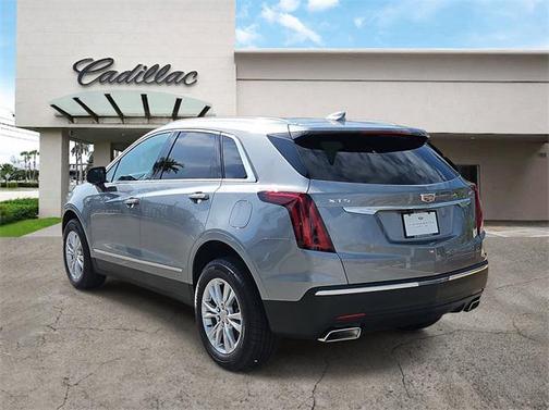 2025 Cadillac XT5 Luxury