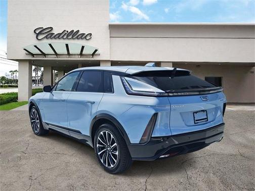 2025 Cadillac LYRIQ Sport