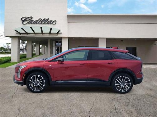 2025 Cadillac OPTIQ Sport 1 AWD