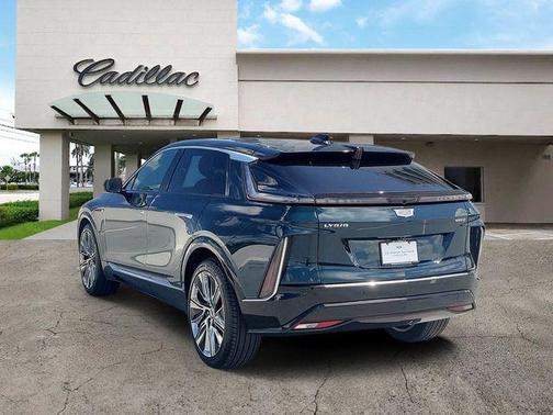 Emerald Lake Metallic 2026 Cadillac LYRIQ Signature Luxury