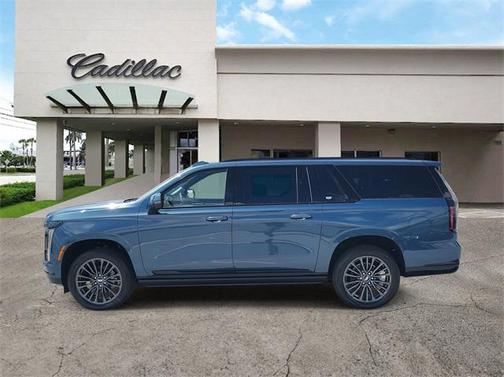 2026 Cadillac Escalade ESV Sport Platinum