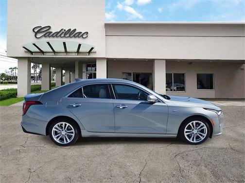 2023 Cadillac CT4 Luxury