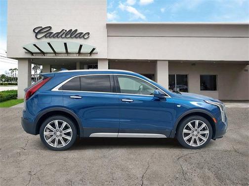 2019 Cadillac XT4 Premium Luxury