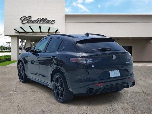 2024 Alfa Romeo Stelvio Veloce AWD
