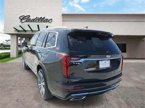 2025 Cadillac XT6 Premium Luxury AWD