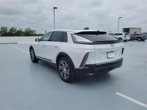 2025 Cadillac LYRIQ Luxury w/1SD