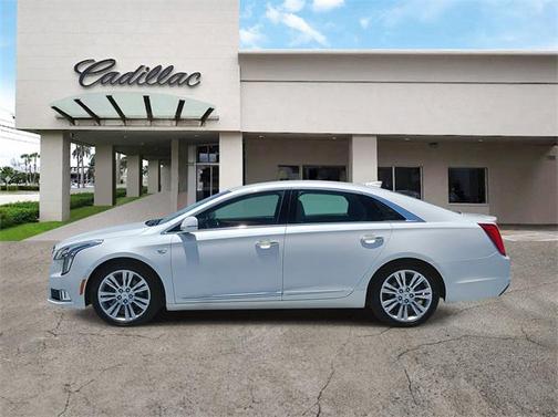 2018 Cadillac XTS Luxury