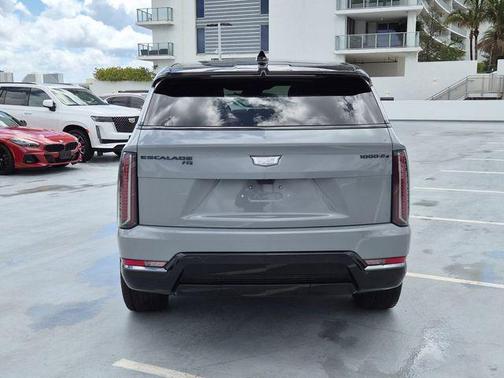 2026 Cadillac Escalade IQ Premium Sport