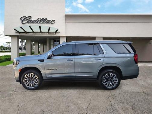 2023 GMC Yukon Denali Ultimate