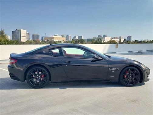 2016 Maserati GranTurismo Sport
