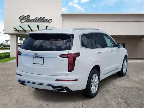 2025 Cadillac XT6 Luxury FWD