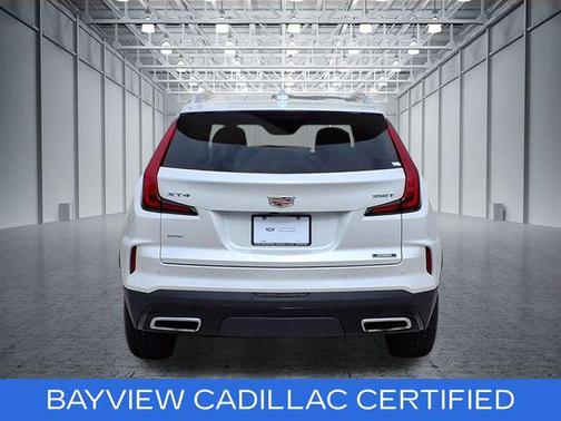 Crystal White Tricoat 2024 Cadillac XT4 Premium Luxury