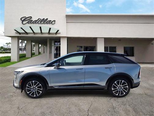 2026 Cadillac OPTIQ Premium Sport