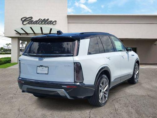 Vibrant White Tricoat 2026 Cadillac VISTIQ Sport