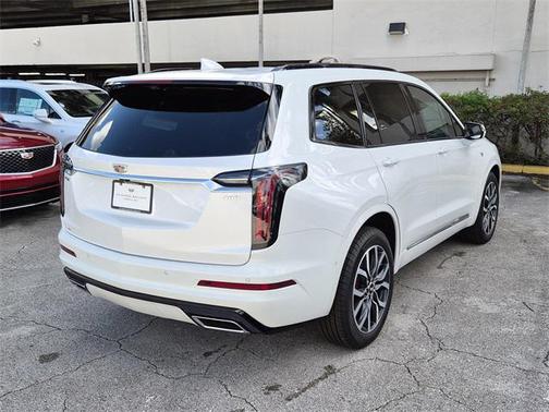 2025 Cadillac XT6 Sport AWD