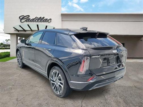 2025 Cadillac OPTIQ Sport